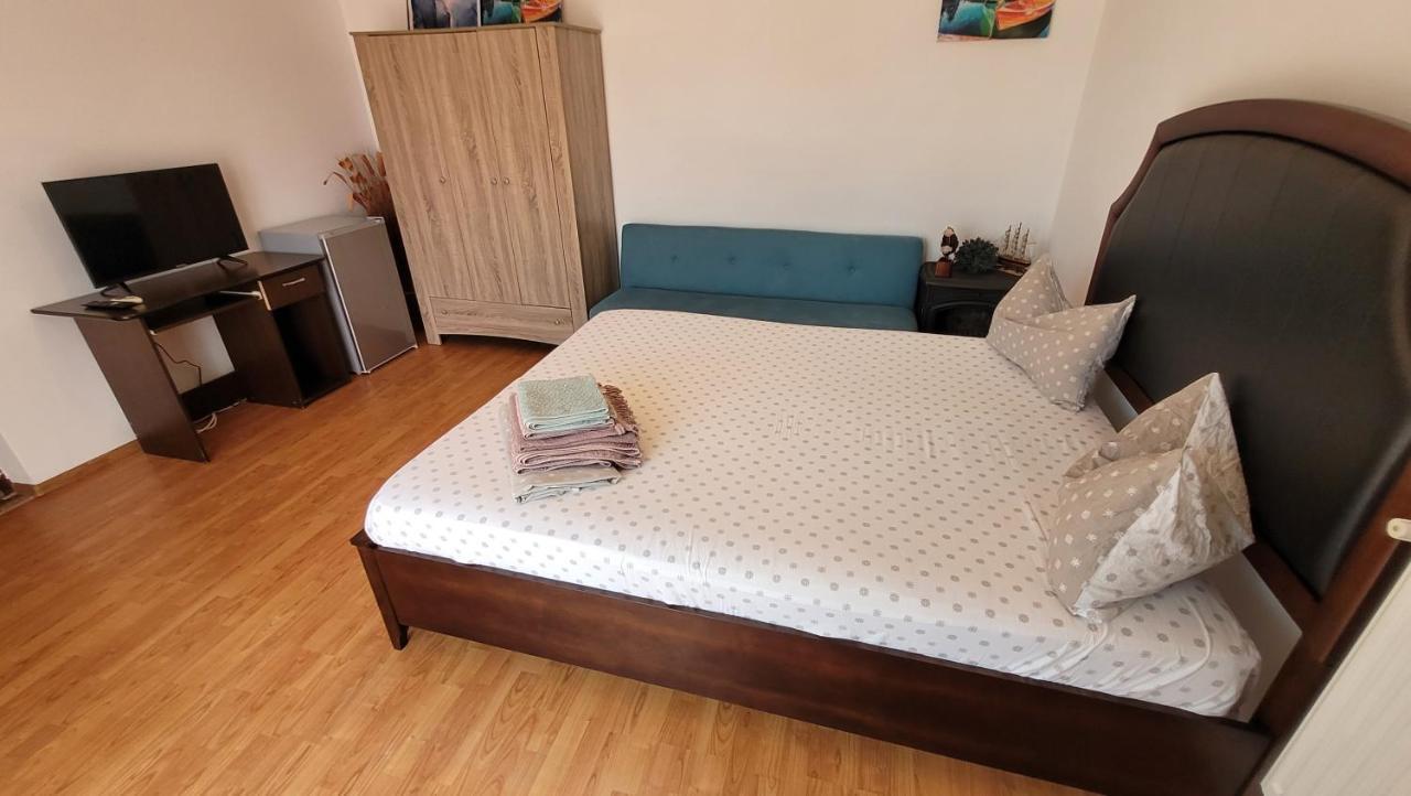 מלון קורבו Casa Cristina Corbu מראה חיצוני תמונה